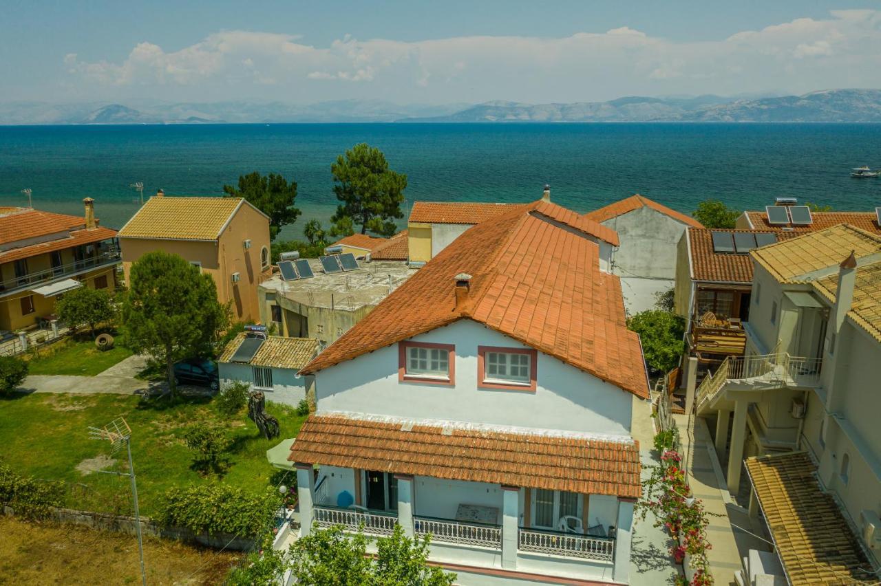 Nefeli Mare Kávos